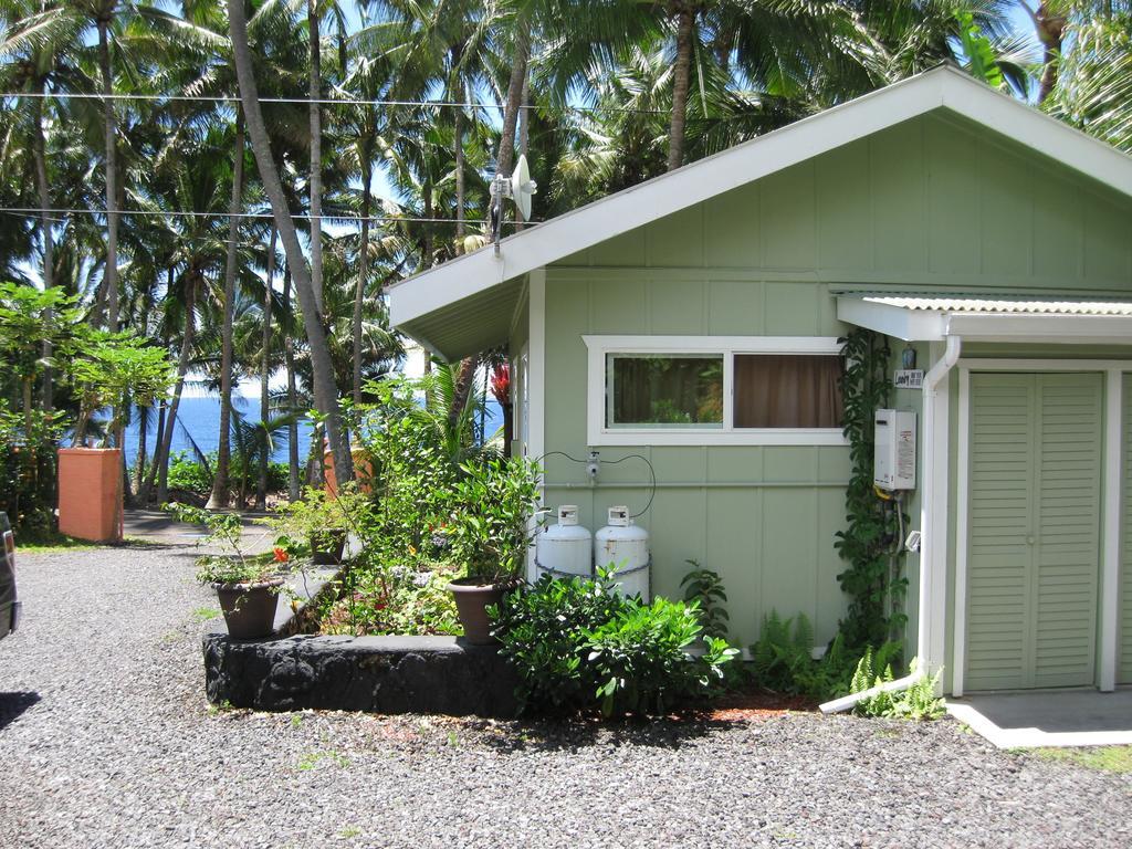 Whale House At Kehena Beach Pahoa Room photo